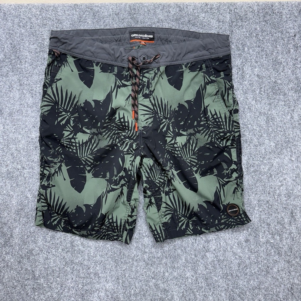 Grundens hybrid Board shorts men's size 38 38x10 green tropical